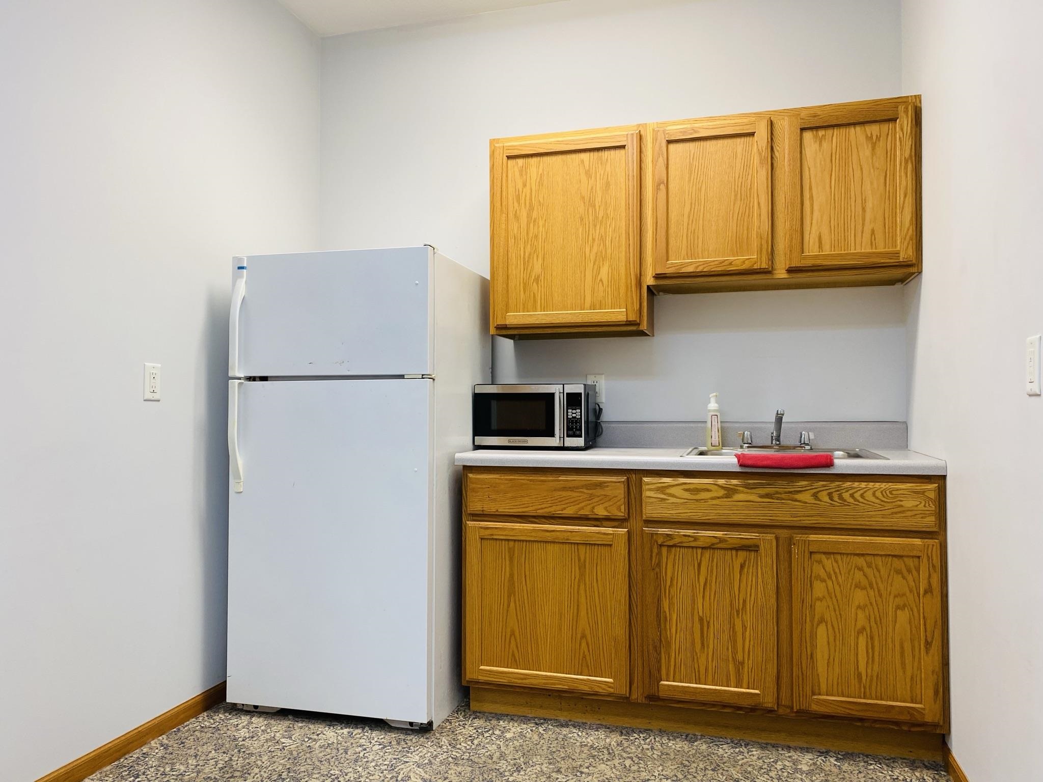1010 Rosehill Road Port Byron, IL 61275 - Photo 9 of 13 Gallery Image 9