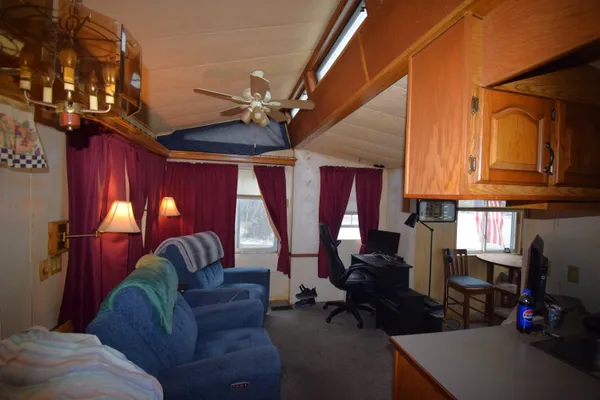 $85,000 | 6 Annaloro Boulevard, Danville, NH 03819