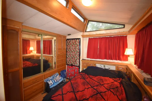 $85,000 | 6 Annaloro Boulevard, Danville, NH 03819