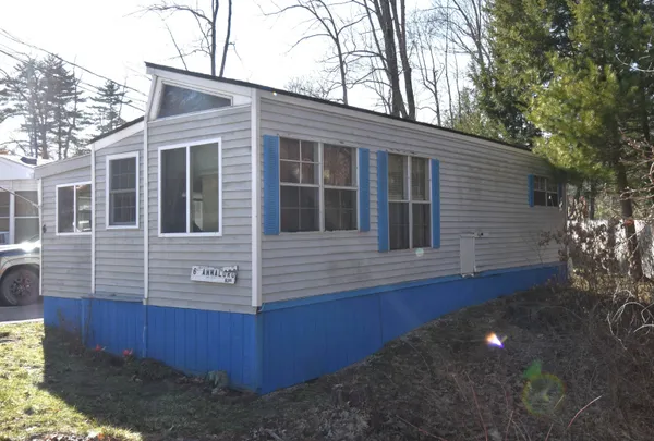 $85,000 | 6 Annaloro Boulevard, Danville, NH 03819