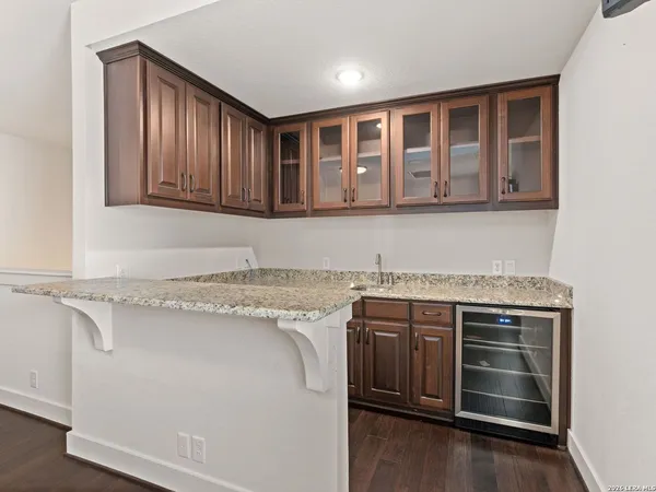 $4,000 | 4008 Canaleta, San Antonio, TX 78261