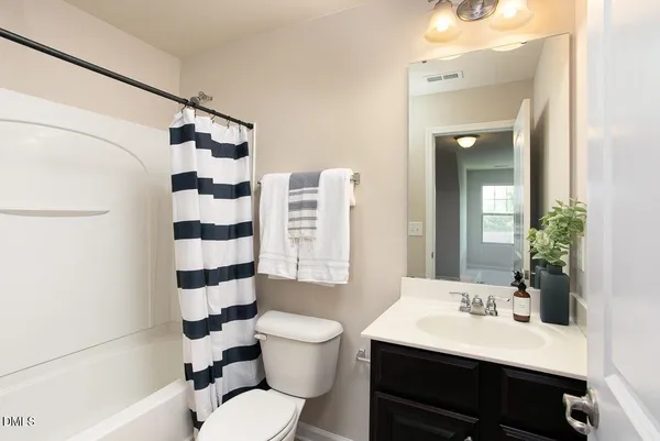 $1,800 | 15 Pilatus Drive, Durham, NC 27705