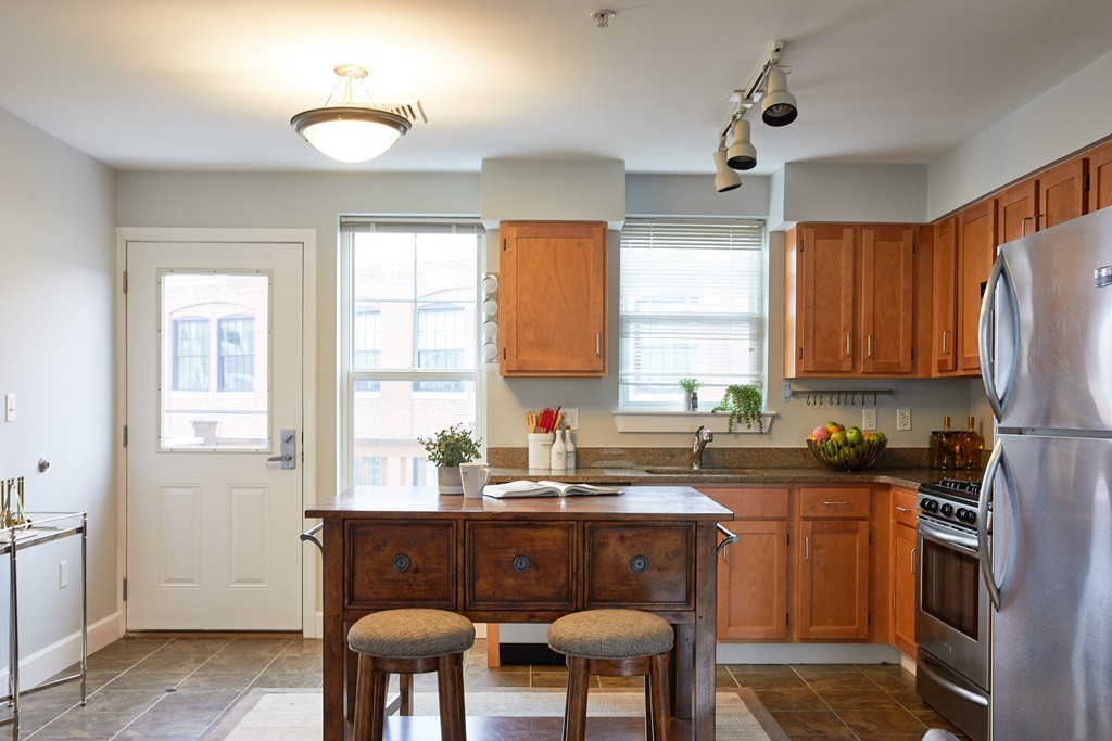 114 Library Street, Unit 114 Chelsea, MA 02150 - Photo 3 of 10 Gallery Image 3