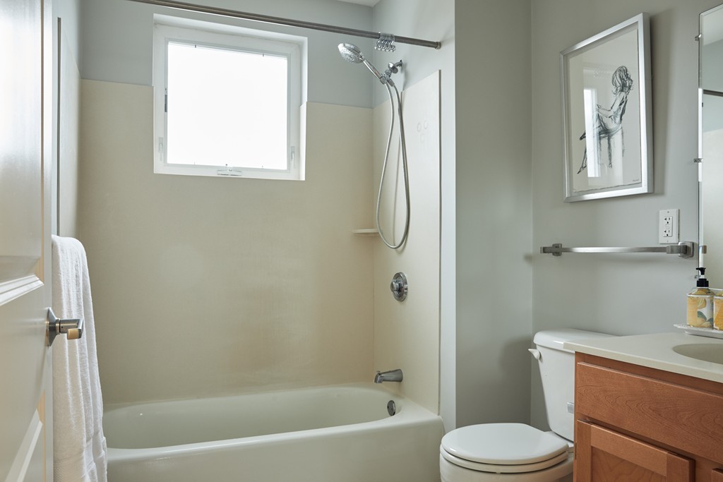 114 Library Street, Unit 114 Chelsea, MA 02150 - Photo 9 of 10 Gallery Image 9