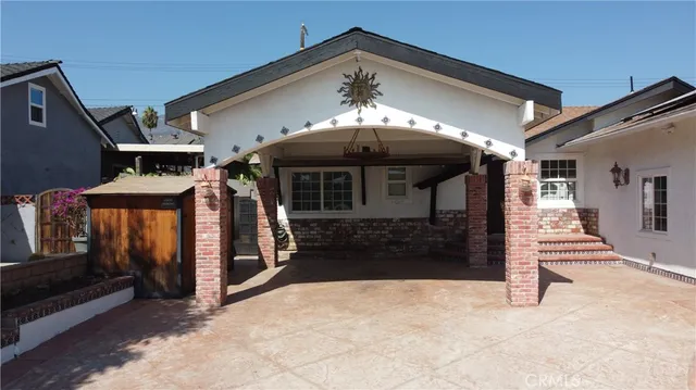 a view of a hallway with entryway