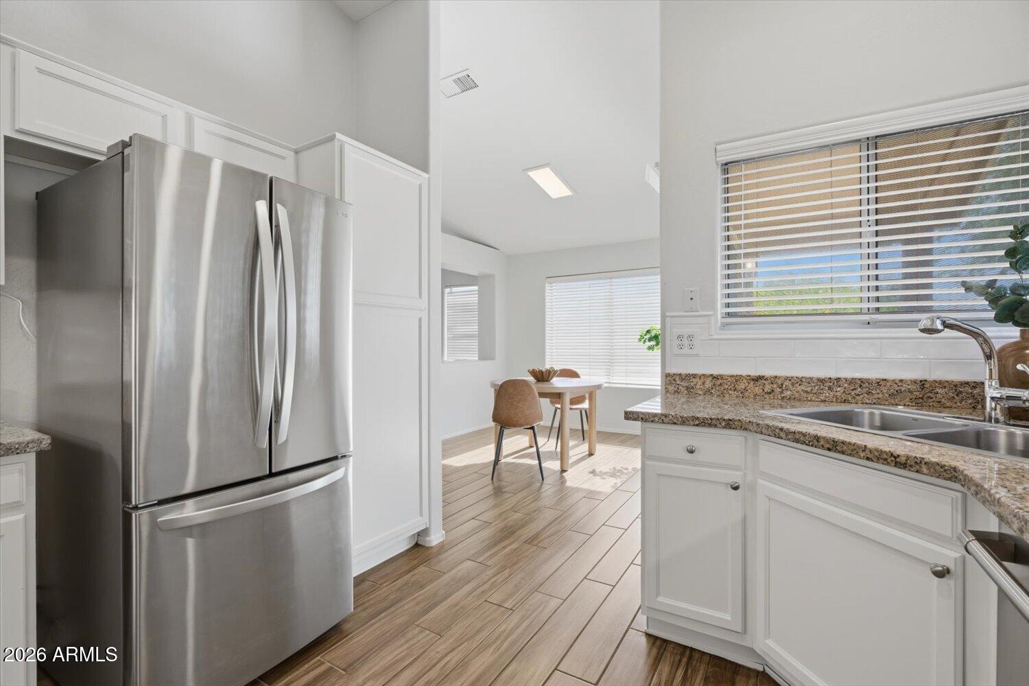 4313 East Raven Road Phoenix, AZ 85044 - Photo 11 of 33