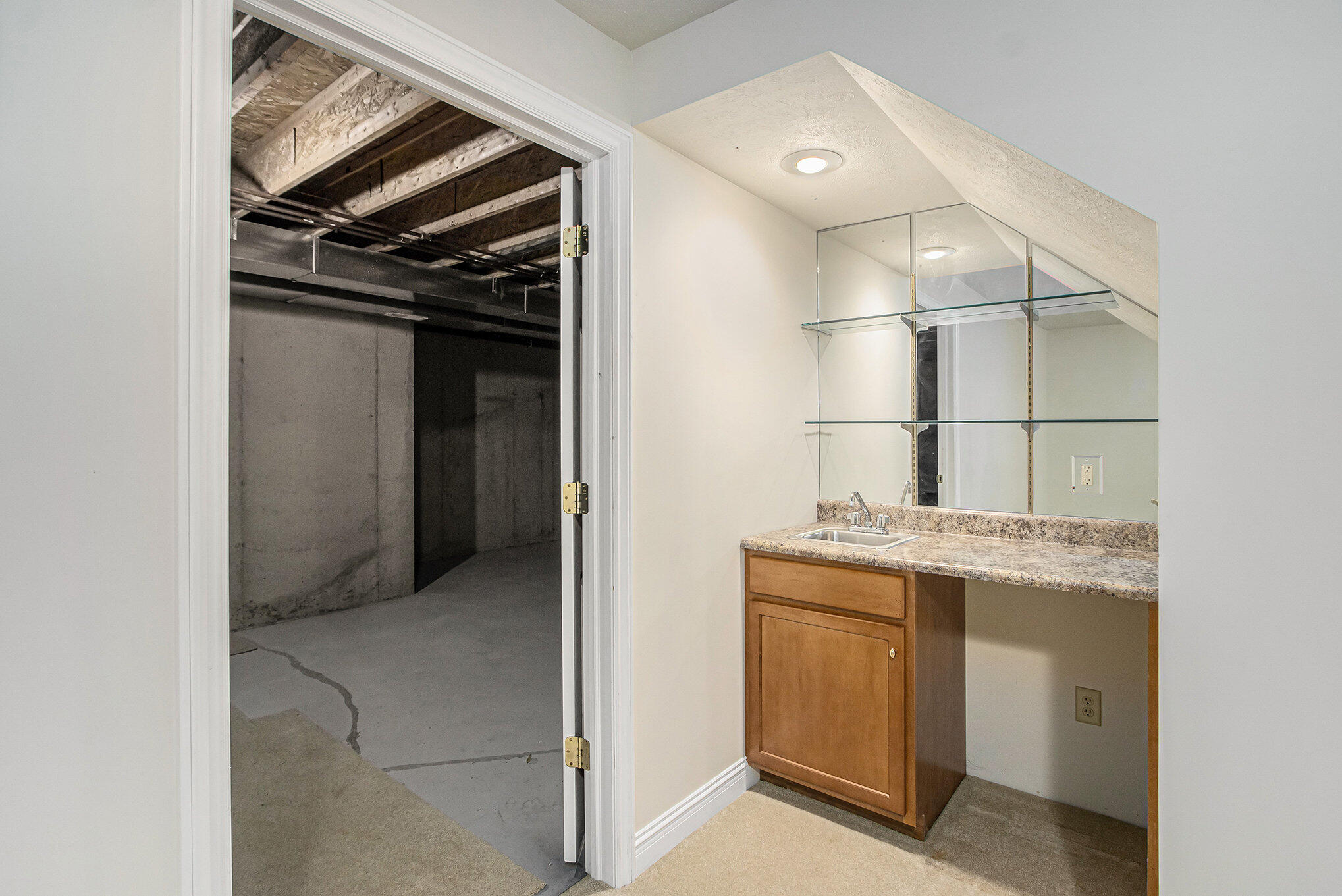 2669 Hunters Bluff Kalamazoo, MI 49048 - Photo 20 of 28 020_2669hunters_35_862