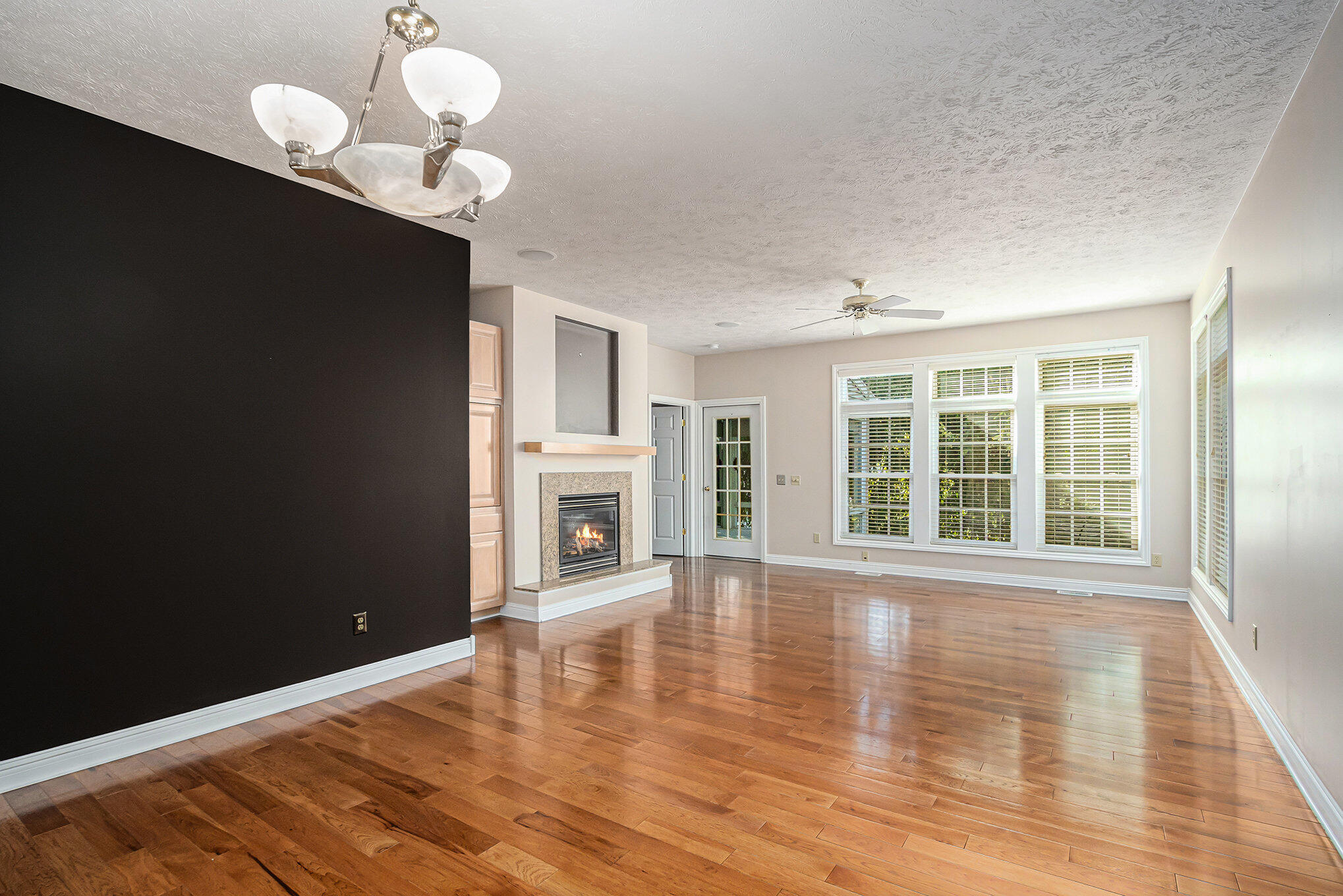 2669 Hunters Bluff Kalamazoo, MI 49048 - Photo 5 of 28 005_2669hunters_15_314