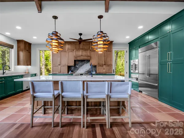 $1,250,000 | 249 Boulder Run Drive, Lake Lure, NC 28746
