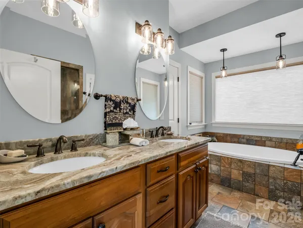 $1,250,000 | 249 Boulder Run Drive, Lake Lure, NC 28746
