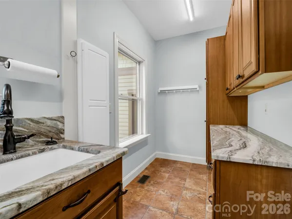 $1,250,000 | 249 Boulder Run Drive, Lake Lure, NC 28746