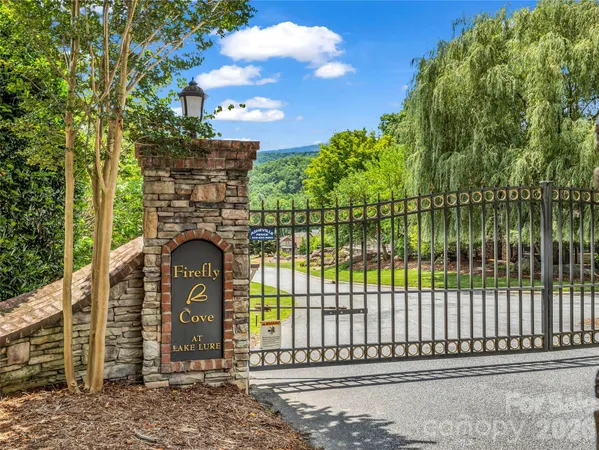 $1,250,000 | 249 Boulder Run Drive, Lake Lure, NC 28746