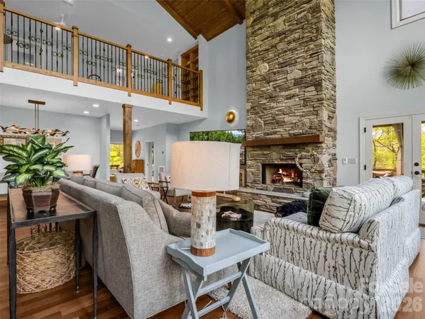 $1,250,000 | 249 Boulder Run Drive, Lake Lure, NC 28746