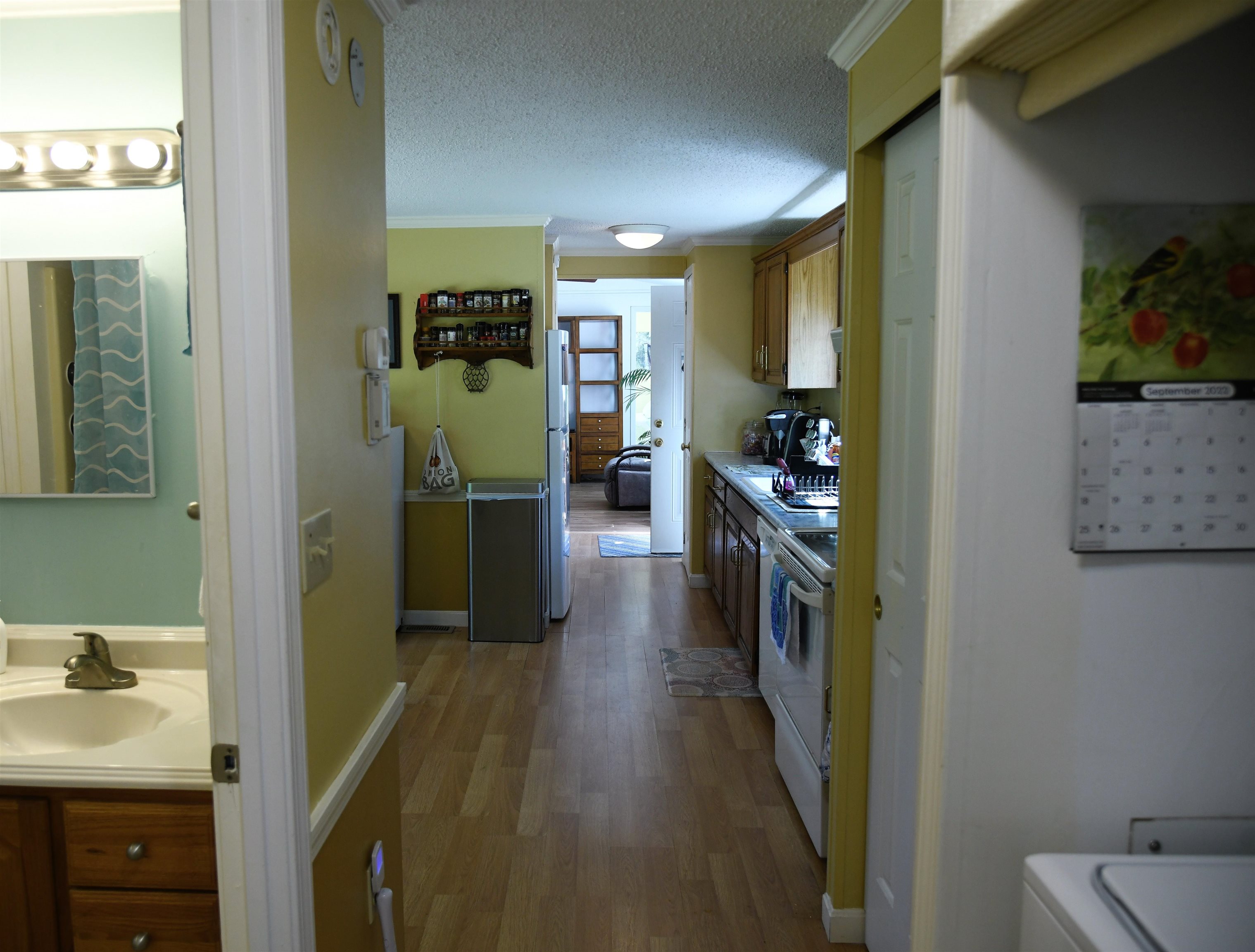 35 Rocks Road, Unit 5 Seabrook, NH 03874 - Photo 15 of 33