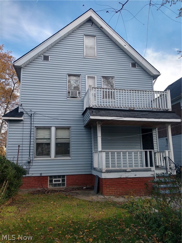 468 Eddy Road Cleveland, OH 44108 - Photo 2 of 18 Gallery Image 2