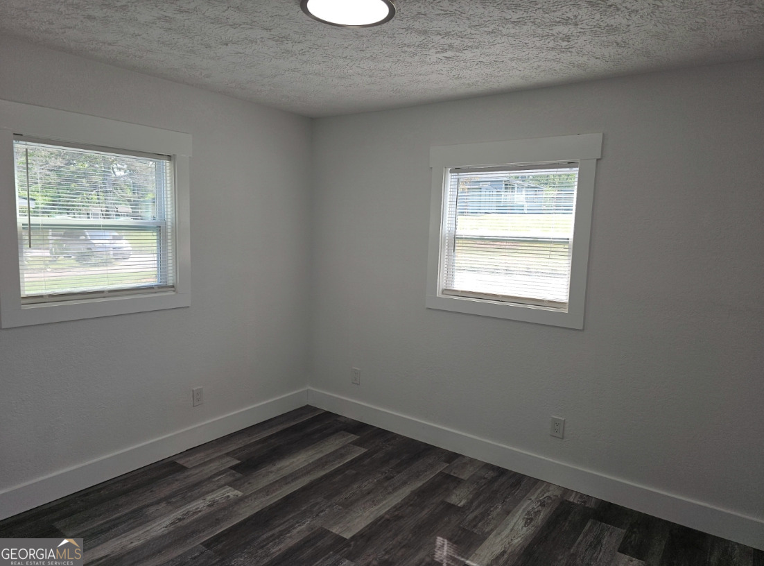 163 Kathryn Road Griffin, GA 30223 - Photo 28 of 32