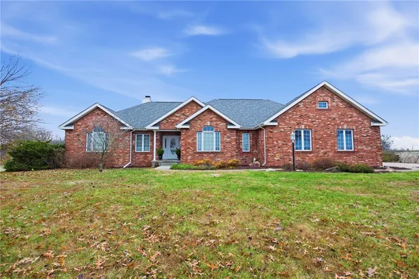 $770,000 | 12511 Old State Road, Charleston, IL 61920