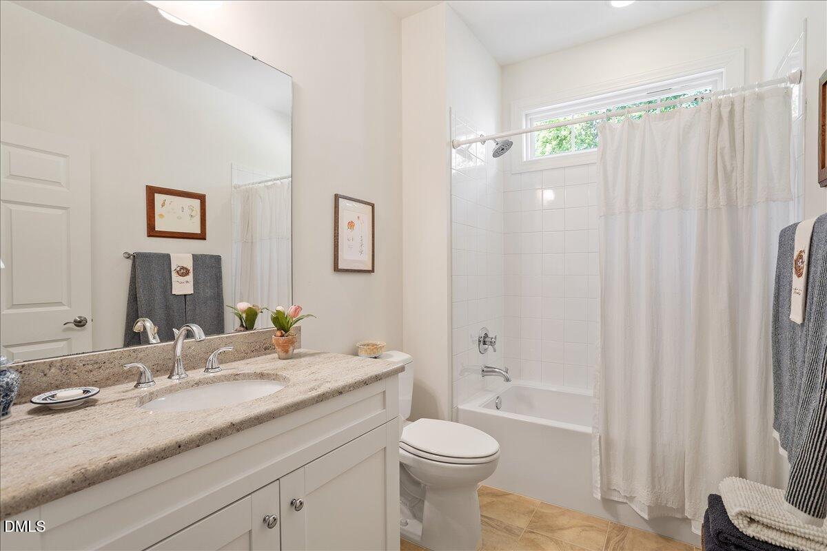 5508 Rutherford Cl Pittsboro, NC 27312 - Photo 25 of 56 Guest/powder bath