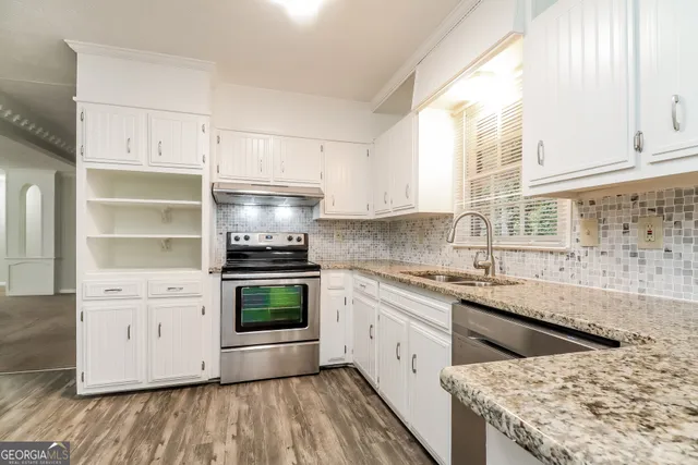 $2,765 | 5498 Aucilla Creek Lane, Stone Mountain, GA 30087