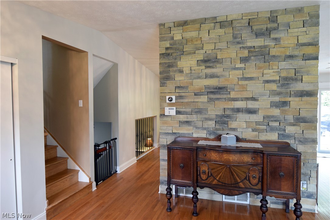 6629 Chestnut-Ridge Road Hubbard, OH 44425 - Photo 27 of 35 Gallery Image 27
