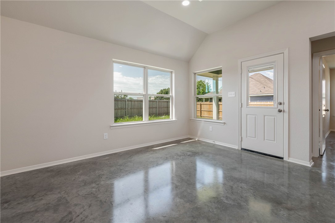 2807 Messenger Way Bryan, TX 77803 - Photo 5 of 16