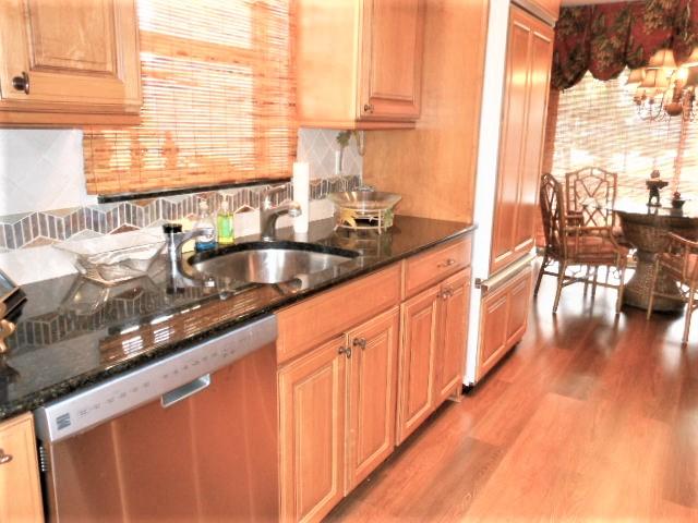 7735 Lakeside Boulevard, Unit G906 Boca Raton, FL 33434 - Photo 20 of 85 Kitchen
