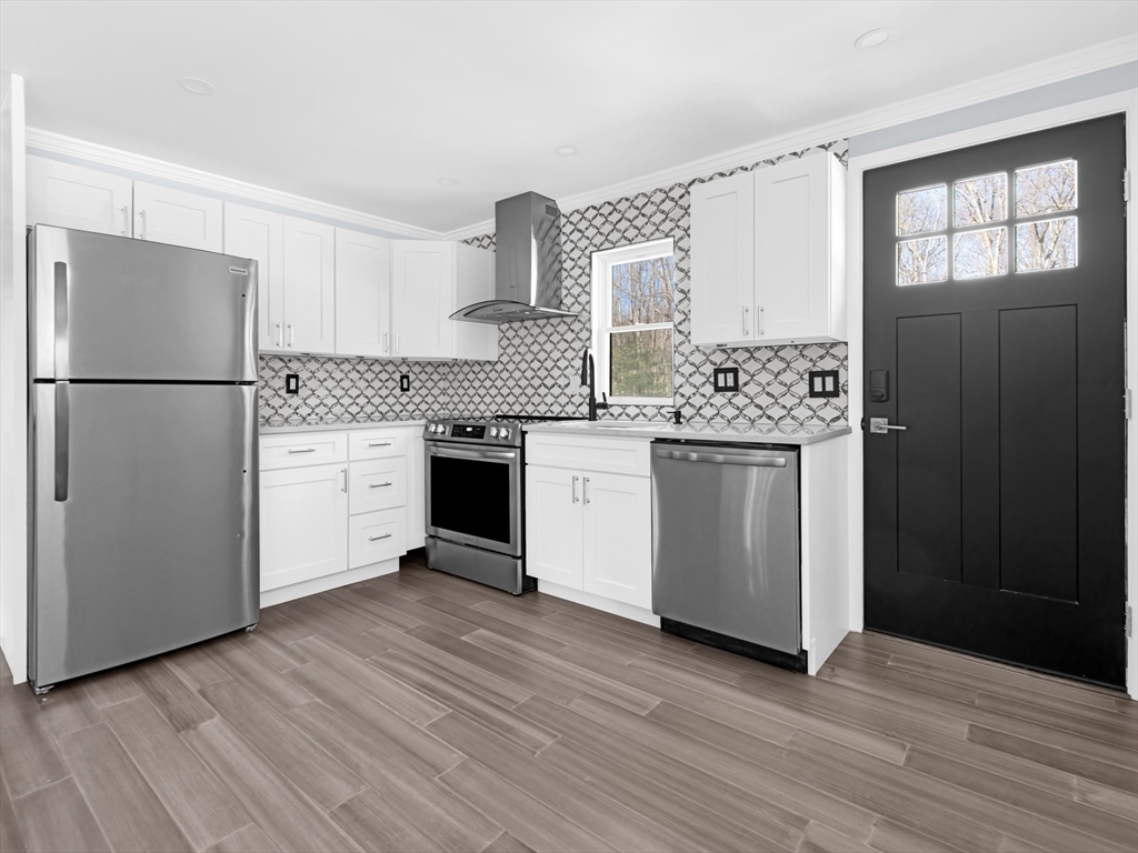 41 Flora Road Attleboro, MA 02703 - Photo 15 of 33 Gallery Image 15