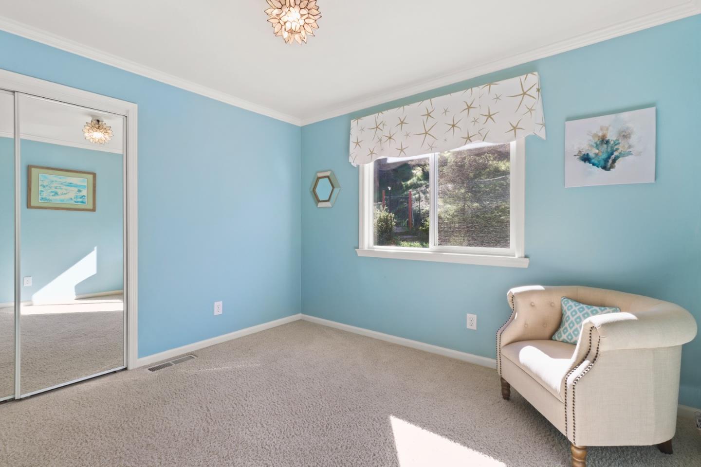 17920 Berta Canyon Road Salinas, CA 93907 - Photo 22 of 36 a workspace with a couch and a window