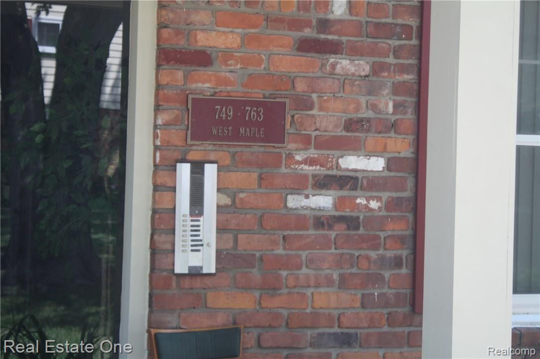 761 West Maple Road, Unit 54 Clawson, MI 48017 - Photo 15 of 17 Intercom.jpg