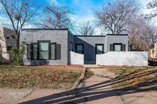 $1,900 | 842 Grand Avenue, Abilene, TX 79605