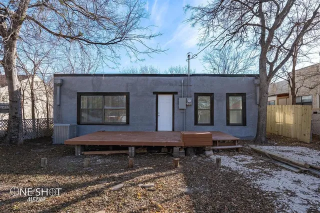 $1,900 | 842 Grand Avenue, Abilene, TX 79605