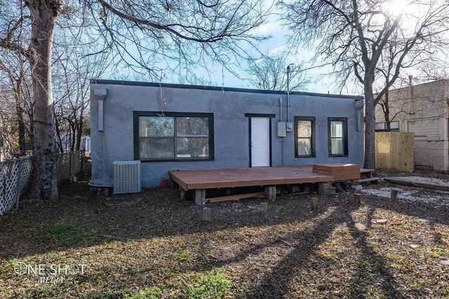 $1,900 | 842 Grand Avenue, Abilene, TX 79605