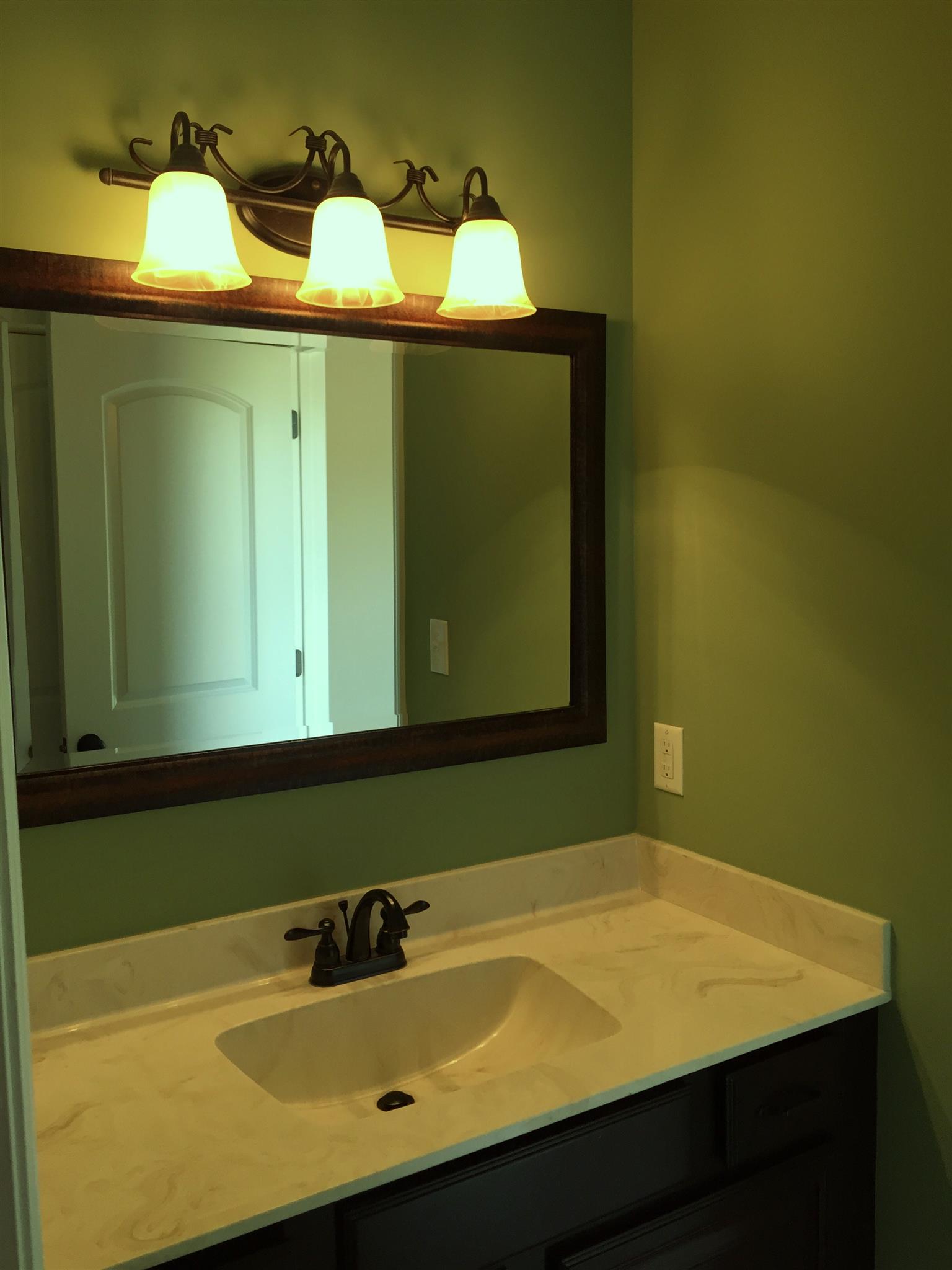 2047 Rieves Bend Road Columbia, TN 38401 - Photo 13 of 20 Gallery Image 13