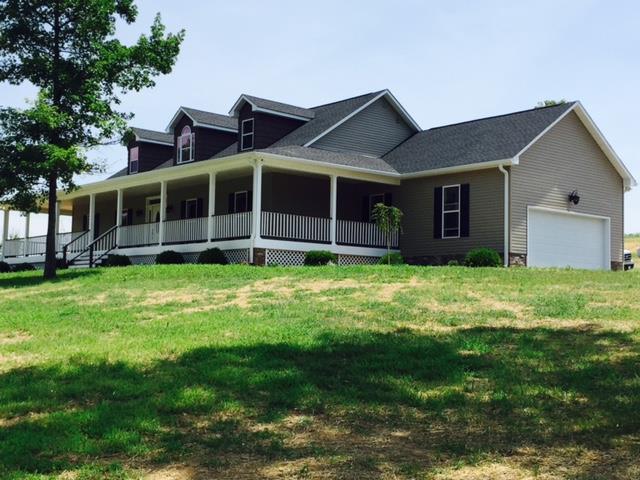 2047 Rieves Bend Road Columbia, TN 38401 - Photo 2 of 20 Gallery Image 2