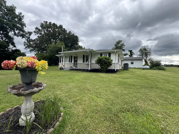 $339,000 | 205 Williams Road, Westmoreland, TN 37186