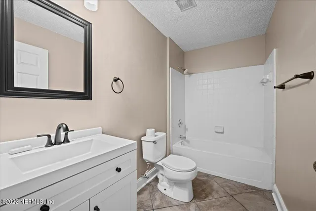 $2,000 | 3197 Fox Squirrel Drive, Orange Park, FL 32073