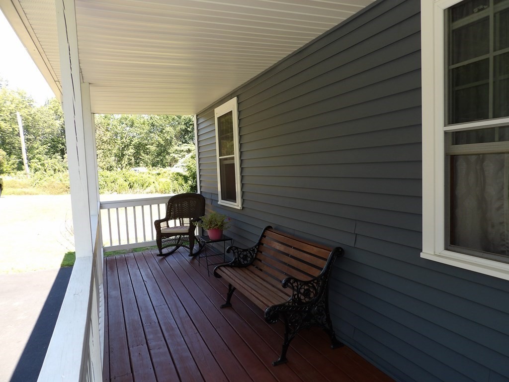 256 Brookfield Road Charlton, MA 01507 - Photo 6 of 42 Gallery Image 6