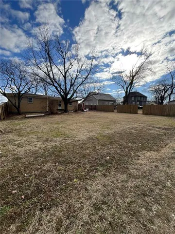 $147,000 | 720 North 8th Street, Humboldt, KS 66748