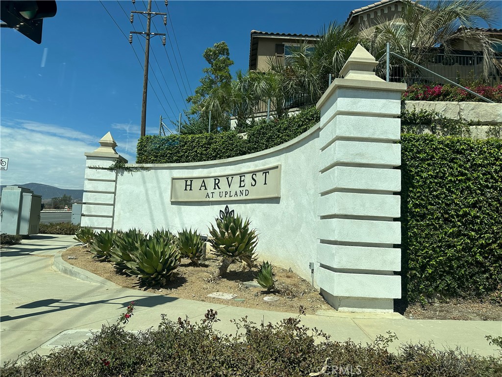 2222 Raspberry Court Upland, CA 91786 - Photo 1 of 37 Community Sign