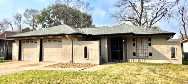 $1,700 | 954 Crestbrook Drive, Houston, TX 77038