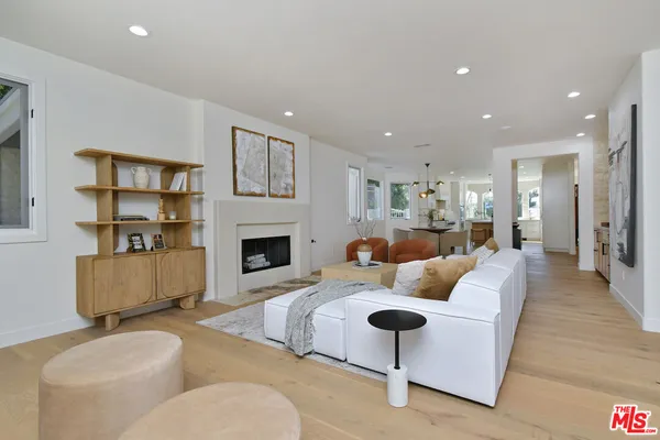 $4,150,000 | 25605 Melbourne Court, Calabasas, CA 91302