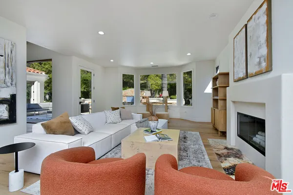 $4,150,000 | 25605 Melbourne Court, Calabasas, CA 91302