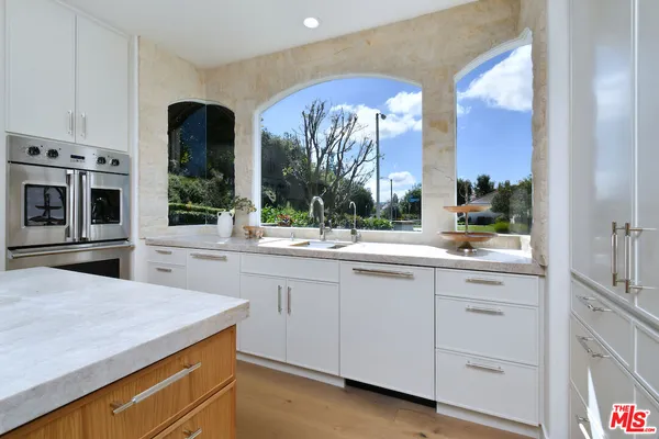 $4,150,000 | 25605 Melbourne Court, Calabasas, CA 91302