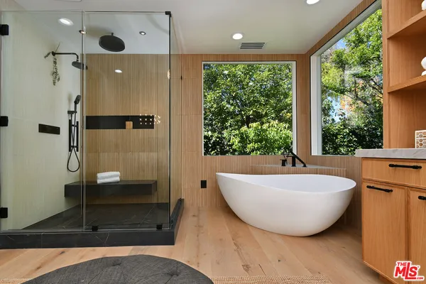 $4,150,000 | 25605 Melbourne Court, Calabasas, CA 91302