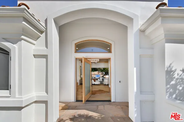 $4,150,000 | 25605 Melbourne Court, Calabasas, CA 91302