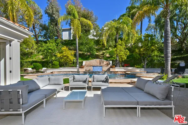 $4,150,000 | 25605 Melbourne Court, Calabasas, CA 91302