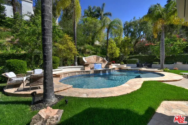 $4,150,000 | 25605 Melbourne Court, Calabasas, CA 91302