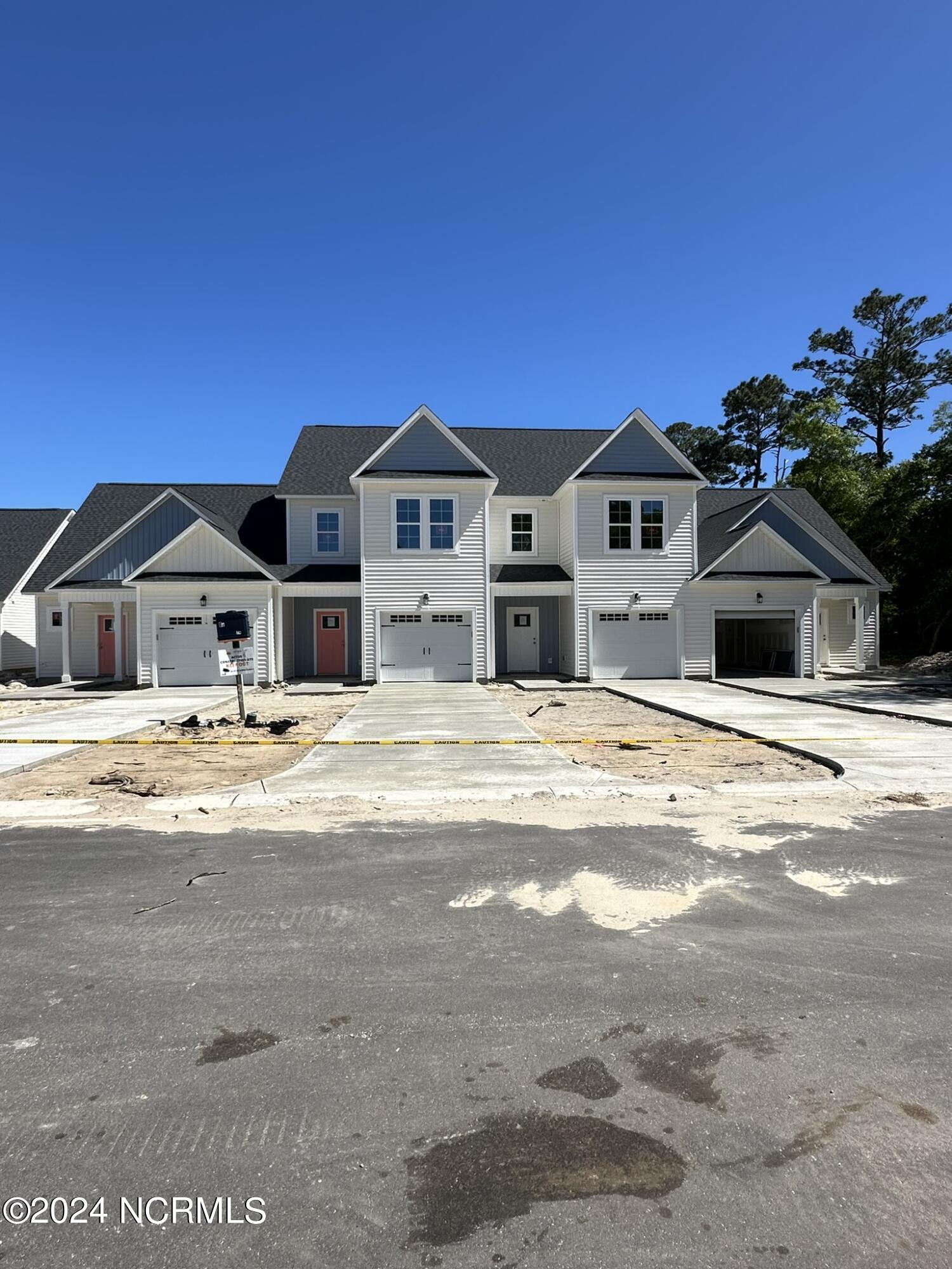 112 Bridge Point Circle Cedar Point, NC 28584 - Photo 10 of 13 Building Exterior