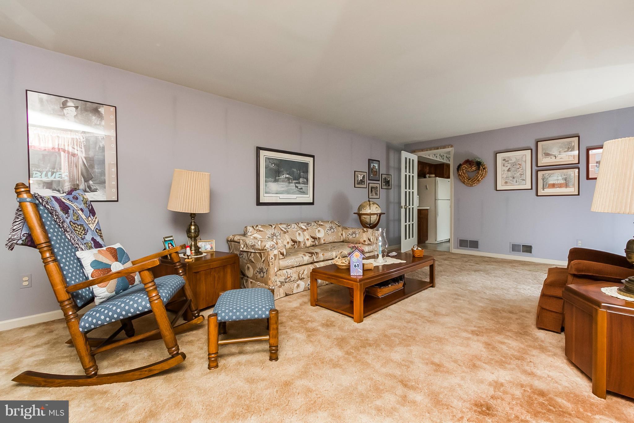 9011 Throgmorton Road Baltimore, MD 21234 - Photo 14 of 27 Family Room