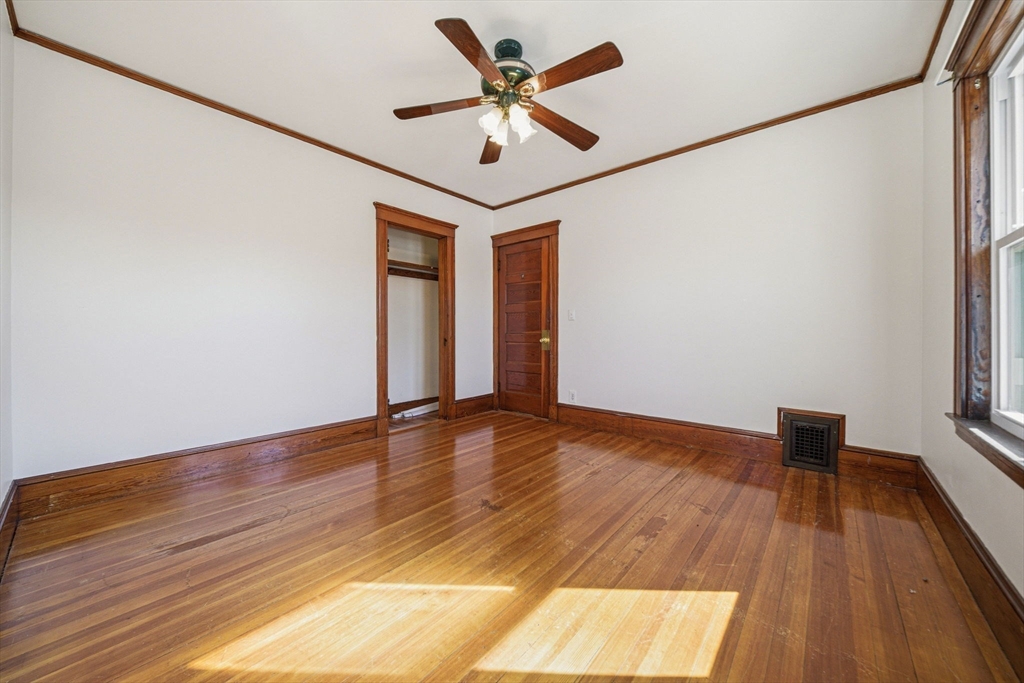36 Jasper Street Saugus, MA 01906 - Photo 21 of 40